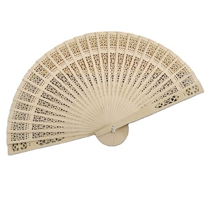 Abanico Plegable de Madera de Sándalo Grabado Personalizado, Abanicos Personalizados para Bodas, Decoración de Fiestas, Regalos para Invitados - Product Image 6