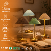 Lampe de table à LED à intensité variable manuelle, style rétro, alimentée par batterie, à commande tactile, rechargeable, lumière ambiante blanc chaud, métal et bois, pour chevet