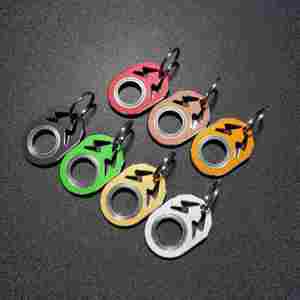 Creative Unisex Durable Metal Pressure Relief Keychain Gadget Fingertip <b>Key</b> <b>Ring</b> Holder for Outdoor Use <b>Personalized</b> Lovers - Product Image 1