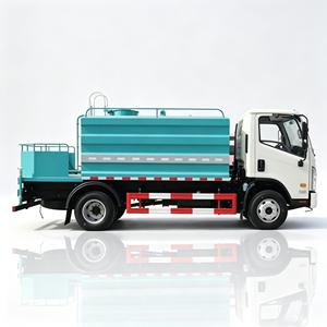 Camion balayeuse Chengliwei 4x2 avec nettoyeur haute pression et aspiration pour le nettoyage des rues urbaines - Product Image 6