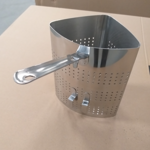 Cesta para Pasta de Acero Inoxidable con Ranuras/Perforaciones, Certificada por NSF, Apta para Lavavajillas, Uso Comercial - Product Image 2