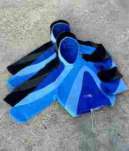 Yingling French 420 Gsm Cotton Cropped Zipper Boxy Hoodie Oversized Zip Hoodies Manufacturers Stitching Pearl Zip up Hoodie - Product Image 4