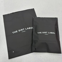 Sacs en plastique écologiques pour vêtements, logo personnalisé, sac à vêtements noir mat avec fermeture éclair, sacs en polyéthylène givrés avec fermeture éclair pour l'emballage des vêtements
