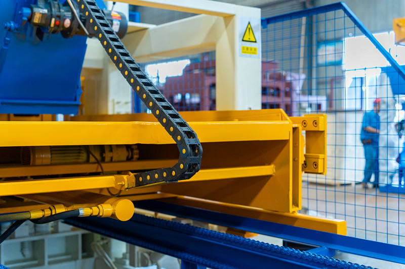 automatic interlocking brick machine