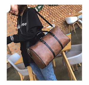 Bolsa de viaje de fitness de gran capacidad personalizada Separación en seco y húmedo Diseño de nicho geométrico Poliéster Llevado Un hombro Logo Plus - Product Image 3