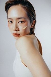 Crème de soin du visage anti-âge en marque propre 50 ml Acide hyaluronique Extrait de ginseng Allantoïne Huile de carotte naturelle - Product Image 5