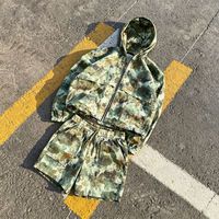 Ensemble streetwear deux pièces en molleton français épais 400 g/m² avec impression de logo personnalisé camouflage, sweat à capuche et short