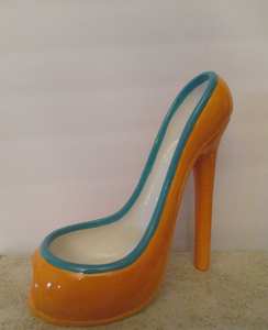 새로 사랑스러운 세라믹 스틸레토 하이힐 신발 휴대 전화 홀더 와인 홀더 세련된 와인 병 디스플레이 홀더 - Product Image 4