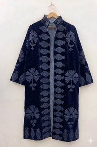 Kimono de terciopelo hecho a mano para mujer, estilo suzani, largo, bordado, estilo bohemio, informal, para usar sobre otras prendas. - Product Image 6