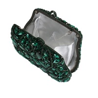Pochette de soirée classique de luxe pour femme avec chaîne, ornée de cristaux étincelants et de strass, idéale pour mariage et fête