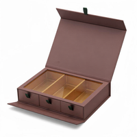 Boîte cadeau personnalisée de luxe en forme de livre avec tiroir magnétique, boîte rigide pour l'emballage de noix et de fruits secs, finition mate, logo doré