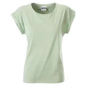 T-shirt Casual da Donna in Cotone Organico Sostenibile - Product Image 5