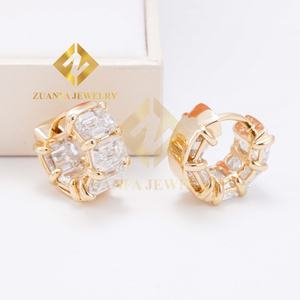 Pendientes de Diamantes de Laboratorio HPHT Personalizados, Oro Sólido de 10K, 10 Quilates, Diamantes Cultivados en Laboratorio, Corte Esmeralda, Pendientes de Aro - Product Image 4