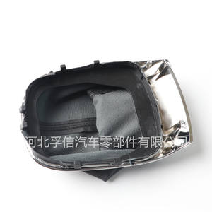 Couvercle anti-poussière pour pommeau de levier de vitesse Chevrolet Trax 5 6, ajustement ergonomique en plastique - Product Image 1