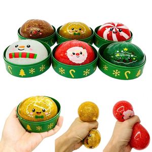 ของเล่นบีบตุ๊กตาซาลาเปาคริสต์มาส แพ็ค 6 ชิ้น บีบแล้วคืนรูปช้าๆ บรรเทาความเครียด ของเล่นเสริมพัฒนาการ สำหรับรางวัลในห้องเรียน สหรัฐอเมริกา - Product Image 3