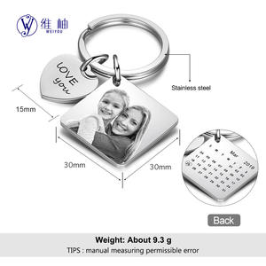 Porte-clés photo en acier inoxydable personnalisable pour dropshipping Shopify POD – Calendrier photo DIY – Cadeau commémoratif - Product Image 5