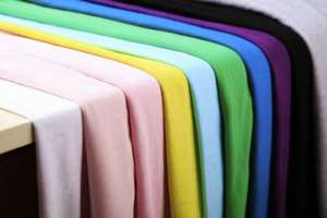 Couleurs personnalisées 100% Polyester Tricot Double Face Piqué Tissu À Séchage Rapide Respirant Jersey Tissu pour <span class=keywords><strong>POLO</strong></span> Football Jersey - Product Image 2