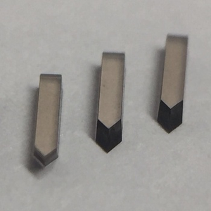 Forme d'épée en laboratoire, pointes de coupe en <span class=keywords><strong>diamant</strong></span> hpht CVD, stylet pour la coupe de disques - Product Image 2