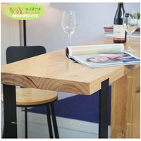 Table de bar en bois massif au design moderne, table basse en bois massif à bord vif, table basse pour la maison et les restaurants