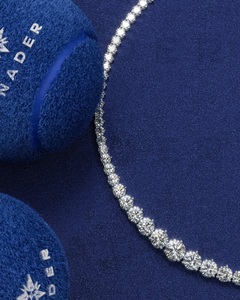 Pulsera de tenis azul Courtside, pulsera de oro blanco de 18 quilates y diamantes para regalo, bodas, fiestas, pulsera de lujo - Product Image 2