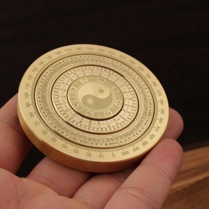 Brass Bagua Compass Geometry Design 5.8cm 7.8cm Rotatable Metal Craft Office Ornament Fidget Spinner Unisex Toy - Product Image 3