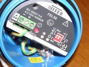 FEL58 - Placa de señal de repuesto NAMUR Ex Ia para interruptor de nivel Liquiphant series FTL51H FTL70 - Product Image 2