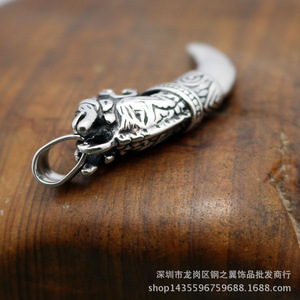 Yunnique – collier avec pendentif en forme de dents de loup, en acier inoxydable 316, bijoux pour hommes, cadeau, collier à la mode en forme d'animal - Product Image 4