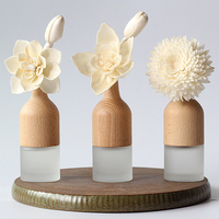 Véritable parfum en gros moderne populaire 50ML artistique Sola fleur Reed diffuseur ensemble cadeau Reed diffuseur avec fleur