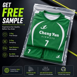 Completo da Calcio Retrò con Stampa Personalizzata di Alta Qualità della Fabbrica Chengyun, Set da Calcio Traspirante ad Asciugatura Rapida - Product Image 6