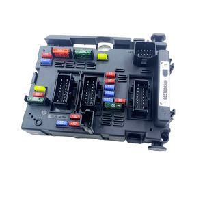 Boîte à fusibles pour pièces de rechange 9650618280/6500.Y3/9657608580 pour <span class=keywords><strong>1007</strong></span> 206 307 Boîte à fusibles pour voiture - Product Image 1