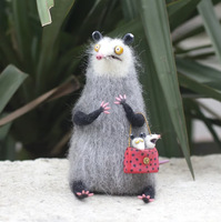 Peluche artisanale en feutre de laine, style original avec yeux bouffis, pour Halloween, Noël, la Saint-Valentin et les anniversaires