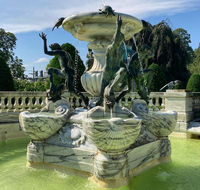 Fontaine de jardin en cuivre, sculpture d'eau, statue de fille en bronze grandeur nature avec parapluie, vente chaude