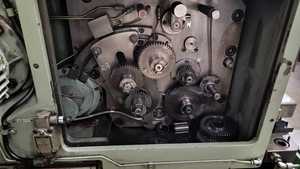 เครื่องเจียรเฟืองอเนกประสงค์แบบมืออาชีพ สำหรับงานหนัก ความเร็วสูง ใช้ได้กับเฟืองขนาดเล็กและใหญ่ ทำงานได้อย่างราบรื่น - Product Image 3