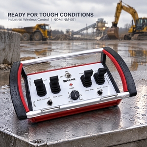 Boîtier robuste pour télécommande hydraulique sans fil, spécialement conçu pour les grues de camion et les engins de construction - Product Image 2