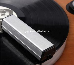 Brosse d'enregistrement en fibre de carbone 2 en 1 et tampon en velours Brosse pour disque vinyle pour <span class=keywords><strong>disques</strong></span> vinyles - Product Image 6