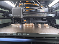 Imprimante 3D FDM Bambu Lab H2C AMS Combo avec Hotend Vortek Interchangeable, Chambre Chauffée CoreXY 7 Couleurs pour Filament d'Ingénierie