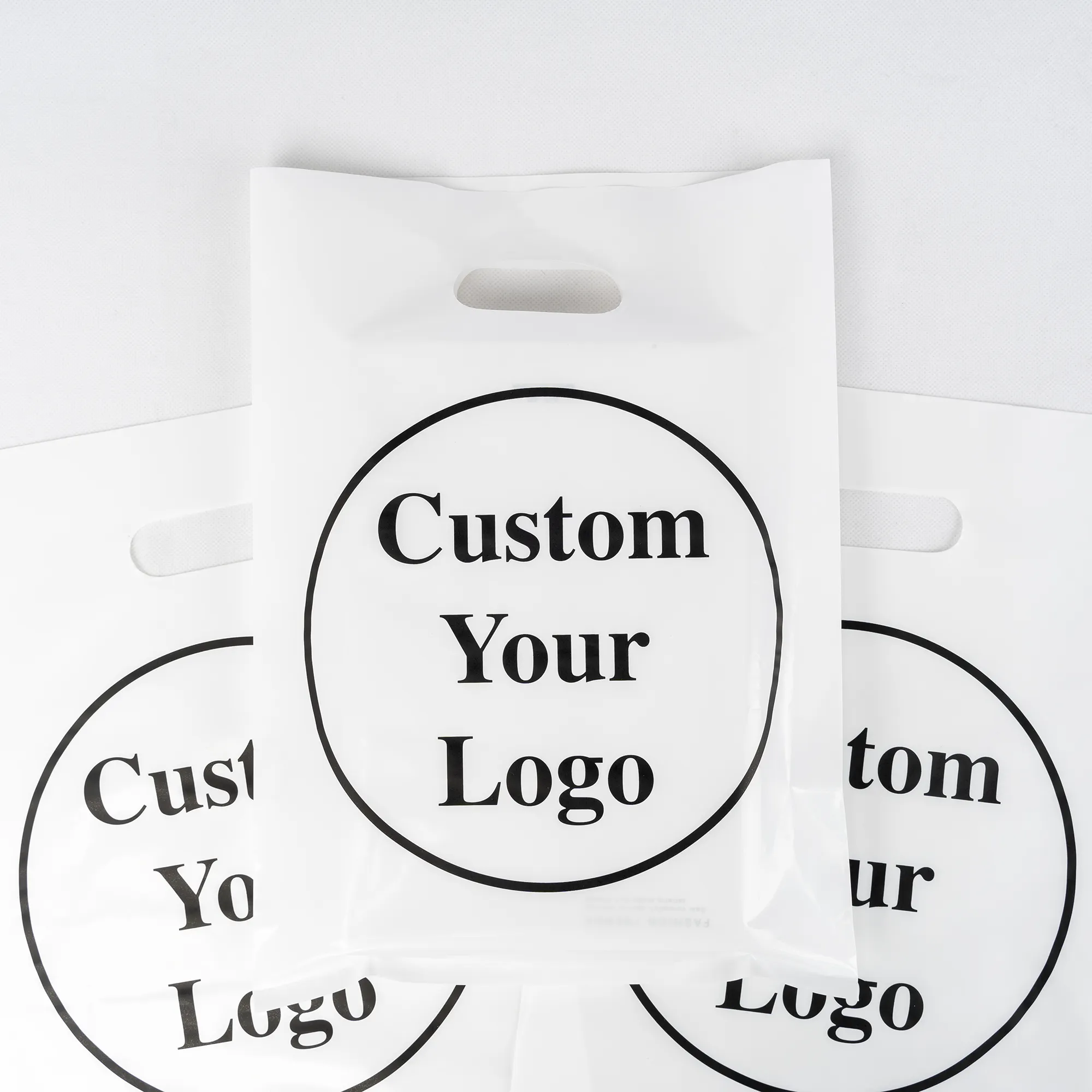 Wholesale Die Cut Handle Bag Retail Merchandise Packaging Bags Plastic Shopping Bags With Custom Printed Logo