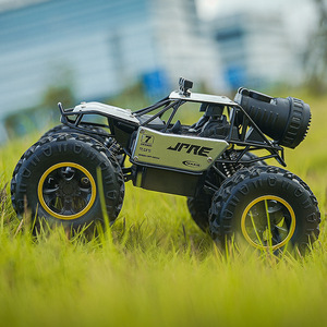 Voiture RC tout-terrain 4x4 <span class=keywords><strong>Monster</strong></span> Truck en alliage, véhicule tout-terrain pulvérisateur, jouet d'escalade sur rochers pour enfants - Product Image 5