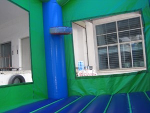 บ้านลมเป่าลม PVC 4-in-1 พร้อมห่วงบาสเก็ตบอล รับน้ำหนักได้ 800 กก. สำหรับ 12 คน ใช้งานได้ทั่วไป - Product Image 2