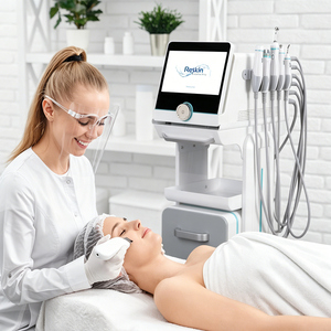 Appareil de resurfaçage cutané Hydrodermabrasion à l'oxygène et au diamant, avec refroidissement, pour usage professionnel en clinique, pour l'élimination des points noirs et l'hydratation de la peau - Product Image 6