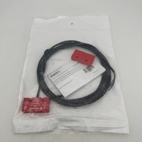Interruptor de Bloqueo de Puerta de Seguridad 440N-Z2NRS1A N.C.REEDS PLC