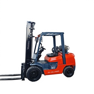 Montacargas Toyota Usado Original de Japón, 3 Toneladas, GLP/Gasolina, Modelo FG30, con Motor 4Y y Desplazador Lateral - Product Image 1