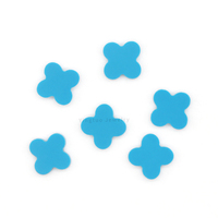 Prix de gros Pierre précieuse synthétique bleu turquoise en vrac Trèfle à quatre feuilles Pierre précieuse