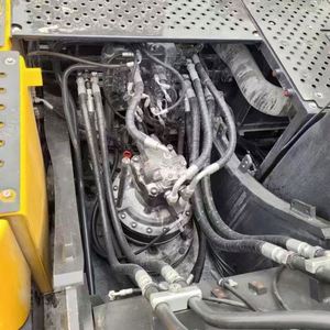Excavatrice Volvo EC240 d'occasion, modèle 2023, 24 tonnes, très rentable, certifiée faibles émissions, engin de construction avec moteur et boîte de vitesses - Product Image 4