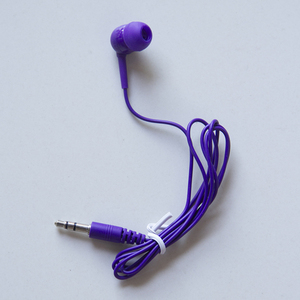 Campione gratuito di auricolari con cavo Jack da <span class=keywords><strong>3</strong></span>.5mm cuffie 1.2M Stereo In-ear senza mani auricolari auricolari alla moda a buon mercato - Product Image 2