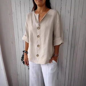 Camiseta Holgada de Verano para Mujer, Estilo Europeo y Americano, Cuello en V, Algodón y Lino, con Botones, Moderna y Versátil - Product Image 2