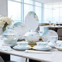 58-teiliges Luxus Jingdezhen Weißes Jade-Ton Geschirrset, Elegantes Lotus-Print Dinner-Service für Besondere Anlässe, Heimdekoration und Geschenke