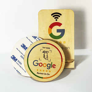 Plaques d'autocollant en bois RFID étanches NFC programmables Plaque en bois ronde pour carte de visite hôtel <span class=keywords><strong>Snap</strong></span> <span class=keywords><strong>TikTok</strong></span> Insta Google Review - Product Image 4