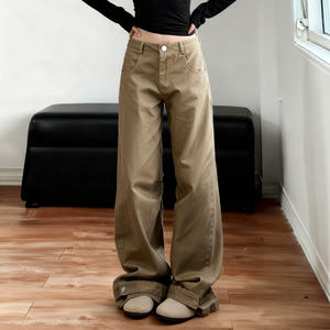 Jean cargo vintage déchiré style urbain pour femme, coupe slim, patchwork, décontracté et tendance - Product Image 6