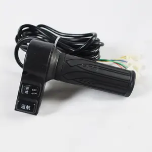 Régulateur <span class=keywords><strong>de</strong></span> <span class=keywords><strong>vitesse</strong></span> d'accélération <span class=keywords><strong>de</strong></span> guidon <span class=keywords><strong>de</strong></span> régulateur <span class=keywords><strong>de</strong></span> <span class=keywords><strong>vitesse</strong></span> <span class=keywords><strong>de</strong></span> tricycle électrique ABS modifié accélérateur <span class=keywords><strong>de</strong></span> marche arrière pour confortable - Product Image 5